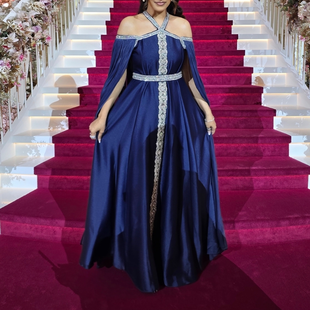 Elegant Navy Blue Evening Gown